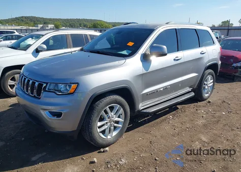 2017 Jeep Grand Cherokee Laredo 4X4 из США, поврежденный, VIN 1C4RJFAG1HC683842